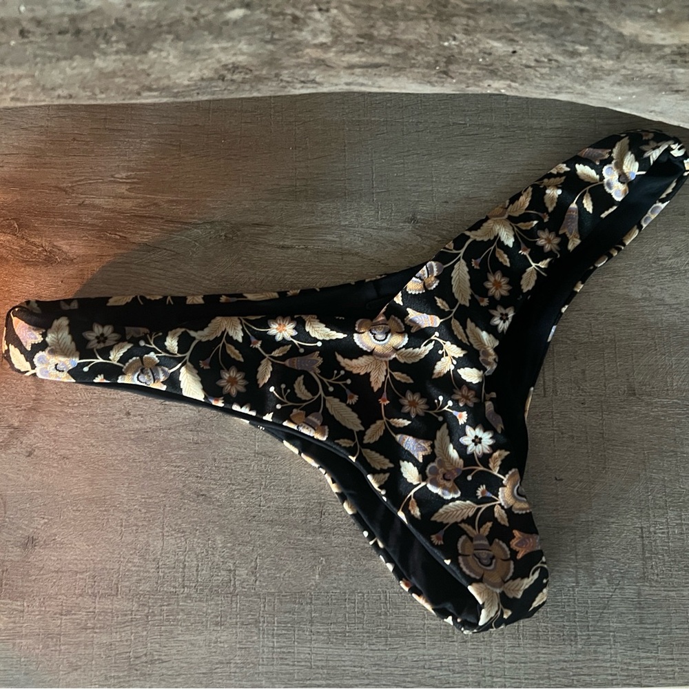 Floral Black Reversible Ripcurl Bottoms